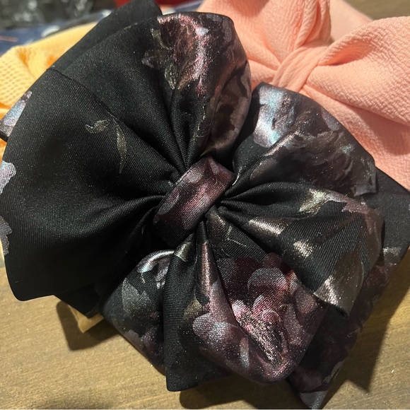 Baby • Large Canvas Handmade Bows - Picture 4 of 4